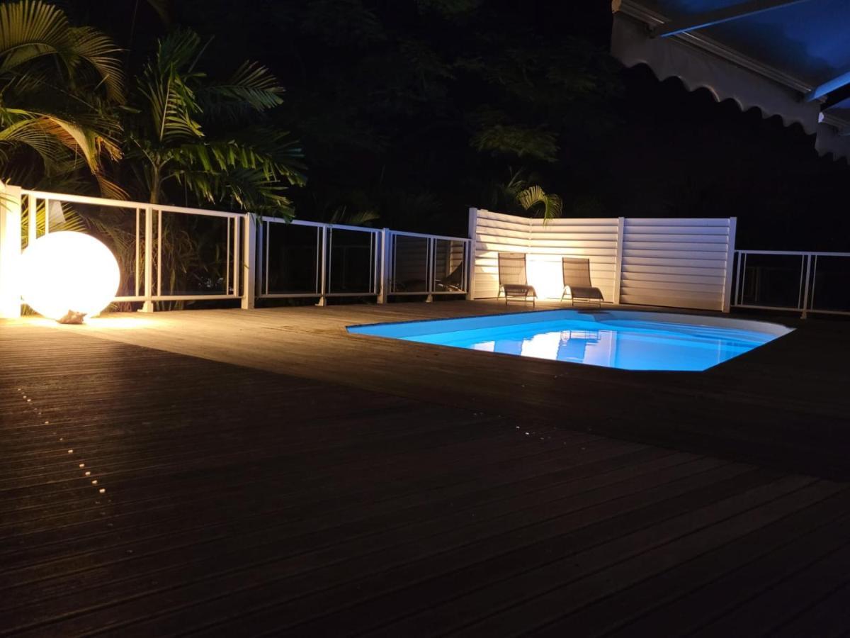 Villa Ste Marthe Avec Piscine, Grande Terrasse, Jardin Intime Et Citerne D'Eau Сен-Франсуа Экстерьер фото